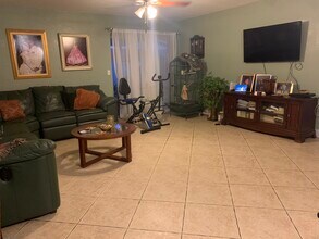 10615 SW 200th St in Cutler Bay, FL - Building Photo - Building Photo