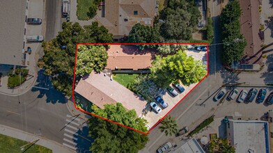 Sherman Grove 10560 in Sunland, CA - Building Photo - Building Photo