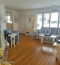 456 Key Largo Ct in Lavallette, NJ - Building Photo - Building Photo
