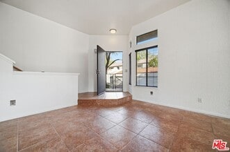 77 Willowcrest Ln in Pomona, CA - Building Photo - Building Photo