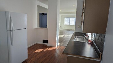 1721 Mershon St in Saginaw, MI - Foto de edificio - Building Photo