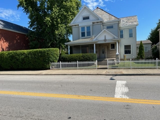 70 N London St, Unit 70 N London st