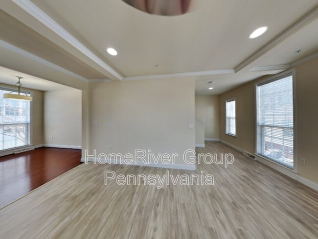 1402 Rose Ln in Mechanicsburg, PA - Foto de edificio - Building Photo