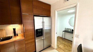 2651 S Course Dr in Pompano Beach, FL - Building Photo - Building Photo