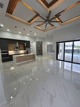327 NE 9th Terrace in Cape Coral, FL - Building Photo - Building Photo