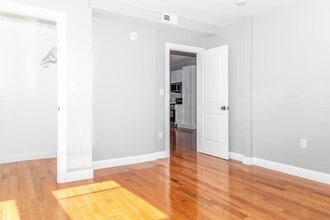 16 Gaston St in Boston, MA - Building Photo - Building Photo