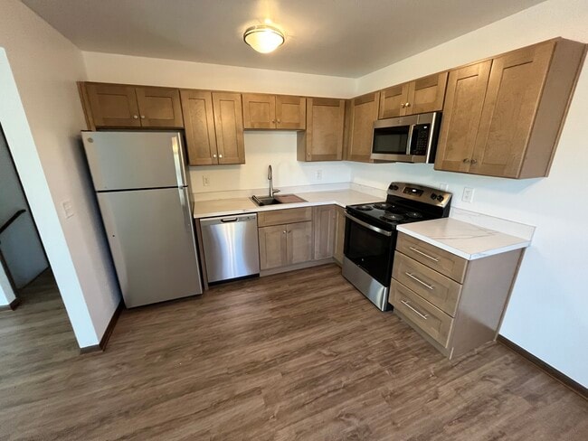 358 N Jefferson St in Zeeland, MI - Building Photo - Building Photo