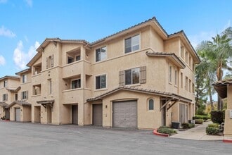 3251 Dehesa Rd in El Cajon, CA - Building Photo - Building Photo
