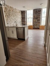 39-39 Main St in Cambridge, ON - Building Photo - Building Photo