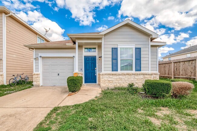property at 3979 Mossy Spring Ln