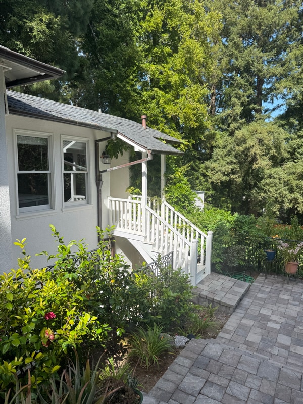 property at 2141 Forest View Ave