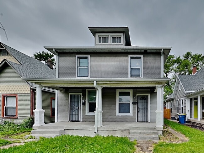 property at 336 N Holmes Ave
