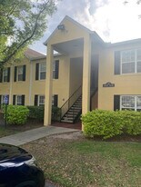 2013 Dixie Belle Dr in Orlando, FL - Building Photo