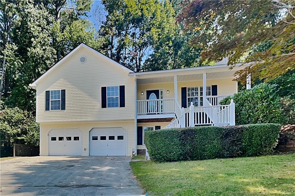 1043 Foxhollow Tr in Canton, GA - Building Photo