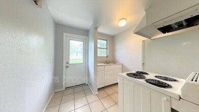 3405 Palm Dr in Punta Gorda, FL - Building Photo - Building Photo