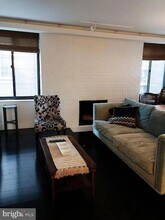 1318 22nd St NW, Unit 203 in Washington, DC - Building Photo - Building Photo