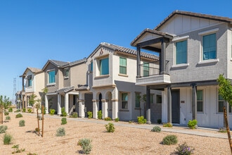 Ironwood Homes at River Run in Avondale, AZ - Foto de edificio - Building Photo