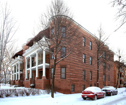 676 Summit Ave Apartments