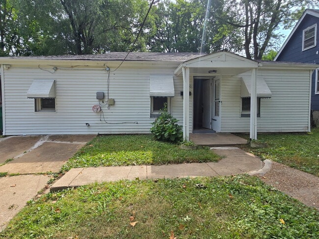 property at 6250 Garfield Ave