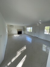 1445 Edgecliff Ln, Unit Edgecliff in Pasadena, CA - Building Photo - Building Photo