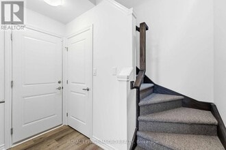 61 Soho St in Hamilton, ON - Building Photo - Building Photo