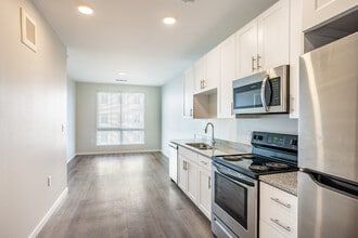 Capitol Square Apartments in Denver, CO - Building Photo - Building Photo