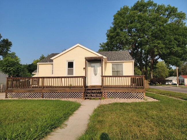 704 S Kimball St in Grand Island, NE - Building Photo - Building Photo