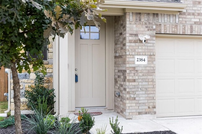 2384 Sawdust Dr in Georgetown, TX - Foto de edificio - Building Photo