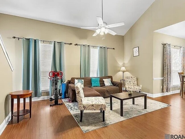 5157 Etta St in Baton Rouge, LA - Building Photo - Building Photo