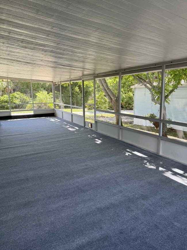 16916 Bachmann Ave in Hudson, FL - Building Photo - Building Photo