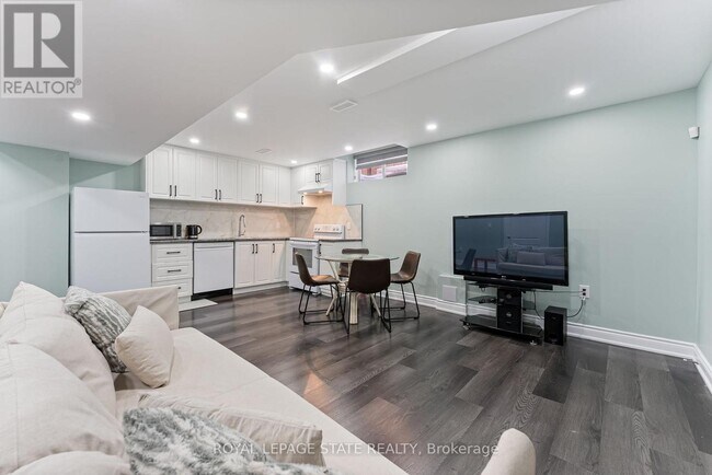 183 Rockledge Dr in Hamilton, ON - Building Photo - Building Photo