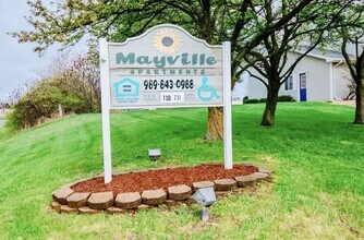 405 Mayville Rd in Mayville, MI - Building Photo - Building Photo