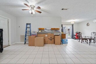 1122 Glen Echo Dr in Houston, TX - Building Photo - Building Photo
