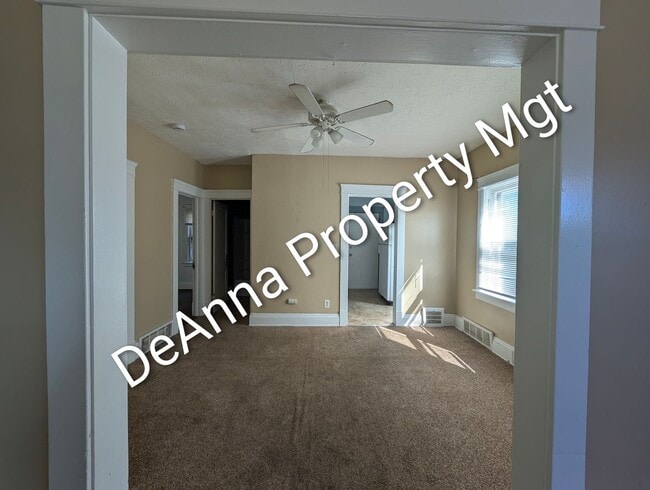 1281 Clifton Prado in Lakewood, OH - Building Photo - Building Photo