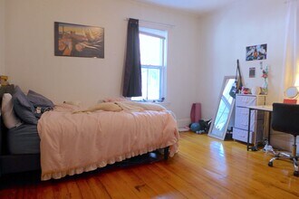 61 Hillside St in Boston, MA - Foto de edificio - Building Photo