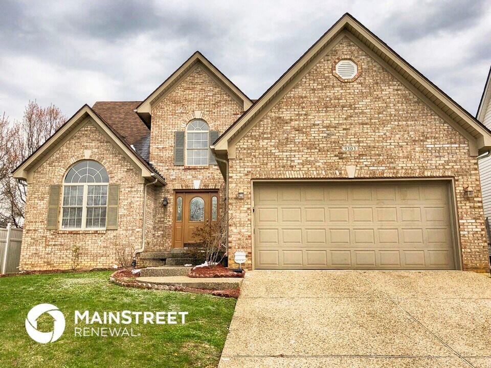 9303 Longhorn Ct in Louisville, KY - Building Photo