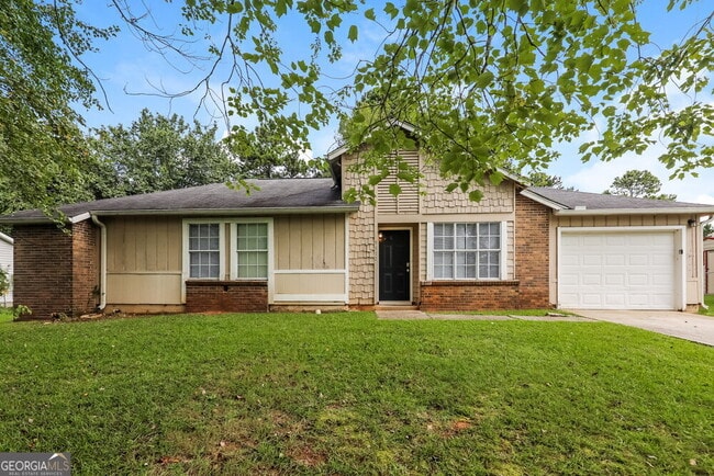 property at 9512 Forest Knoll Dr