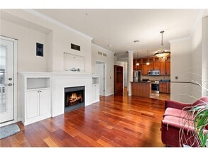 270 4th St E in St. Paul, MN - Building Photo - Building Photo