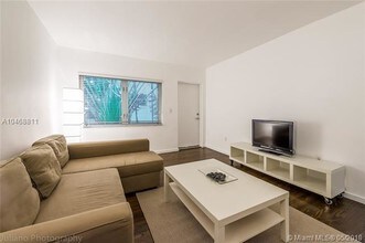 1616 Euclid Ave-Unit -10 in Miami Beach, FL - Building Photo - Building Photo