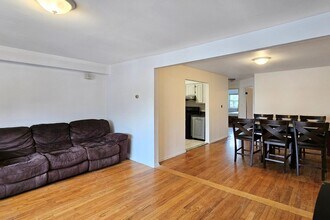 41 Alan Terrace in Jersey City, NJ - Building Photo - Building Photo