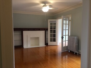 1128 W Pratt Blvd in Chicago, IL - Building Photo - Building Photo