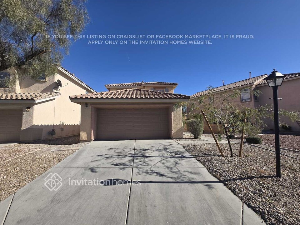 546 Poplar Leaf St in Las Vegas, NV - Building Photo