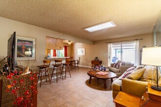 25407 S Pinewood Dr in Sun Lakes, AZ - Building Photo - Building Photo