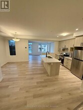 26 Ennerdale St in Barrie, ON - Building Photo - Building Photo