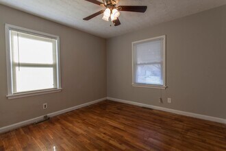 1920 S Kimbrough Ave in Springfield, MO - Building Photo - Building Photo