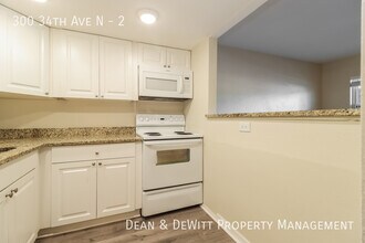 300 34th Ave N in St. Petersburg, FL - Building Photo - Building Photo