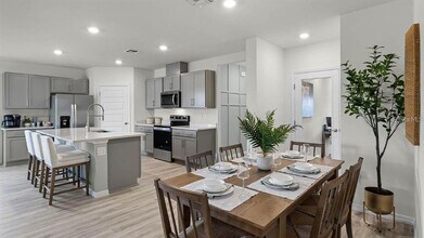 2986 Salisbury Ave in Haines City, FL - Building Photo - Building Photo