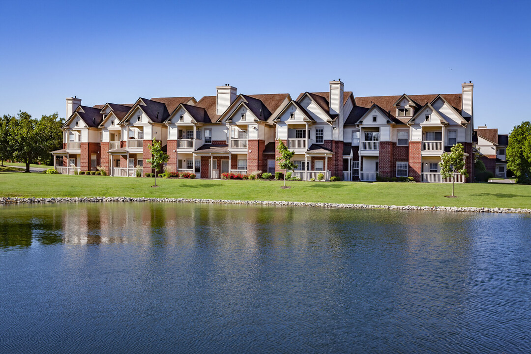 Sanctuary at Fishers in Fishers, IN - Foto de edificio