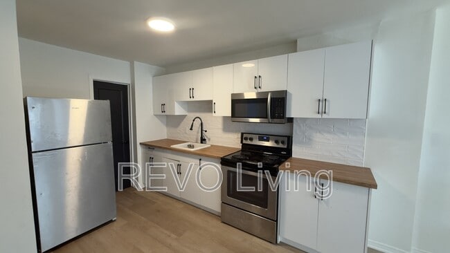 187 Church St in St Catharines, ON - Building Photo - Building Photo