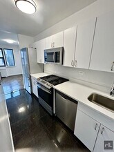 BEEKMAN PLACE, Unit 7C in New York, NY - Building Photo - Building Photo